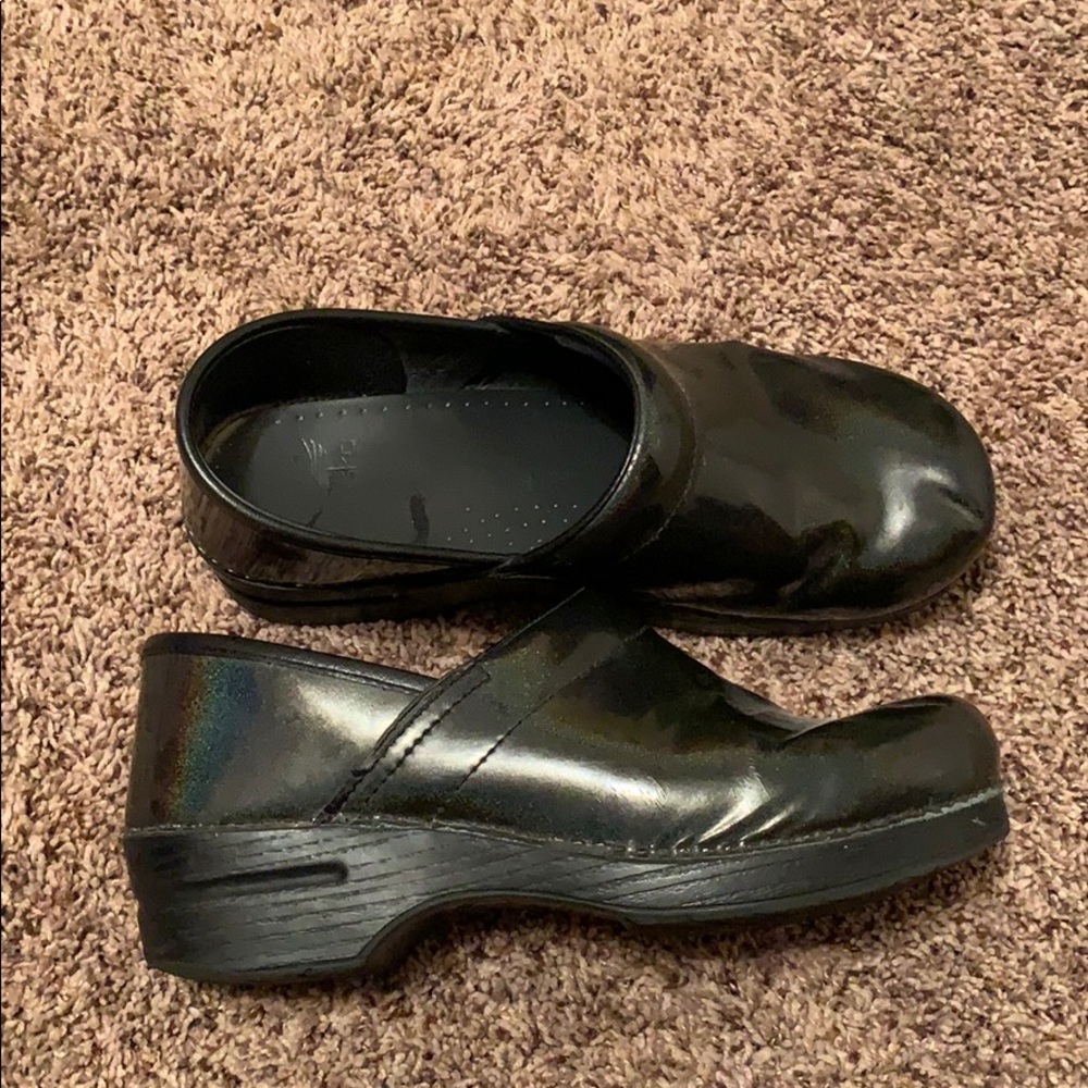 Dansko professional clogs women’s size 10 (40)